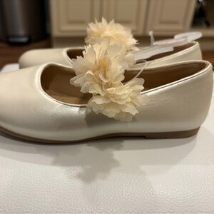 Kensie Girl Cream Floral Strap Dress Flats for Kids